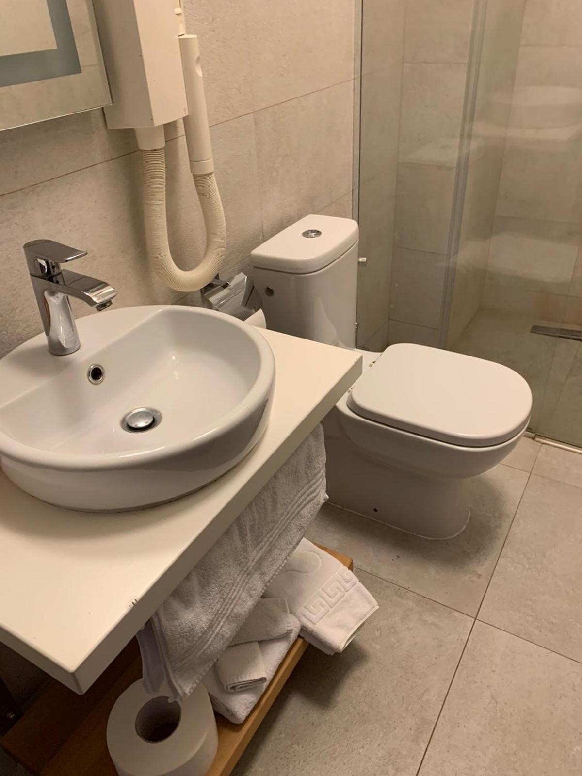 Hotel Balkan Centar Bijeljina Exteriör bild